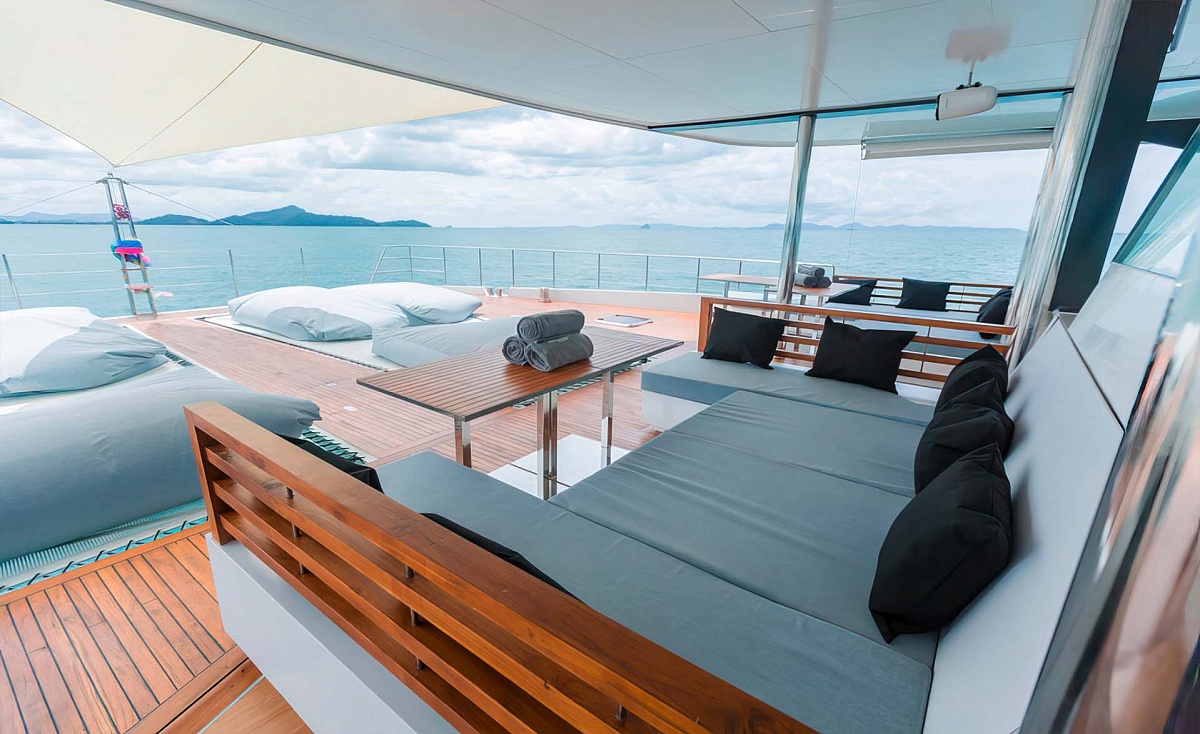 Аренда катамарана  Party Catamaran на Пхукете